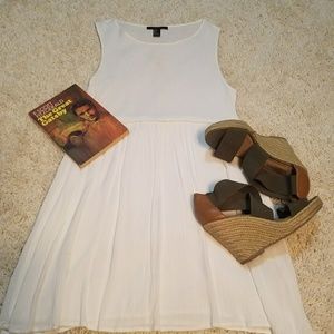 Forever 21 crinkle drop waist dress